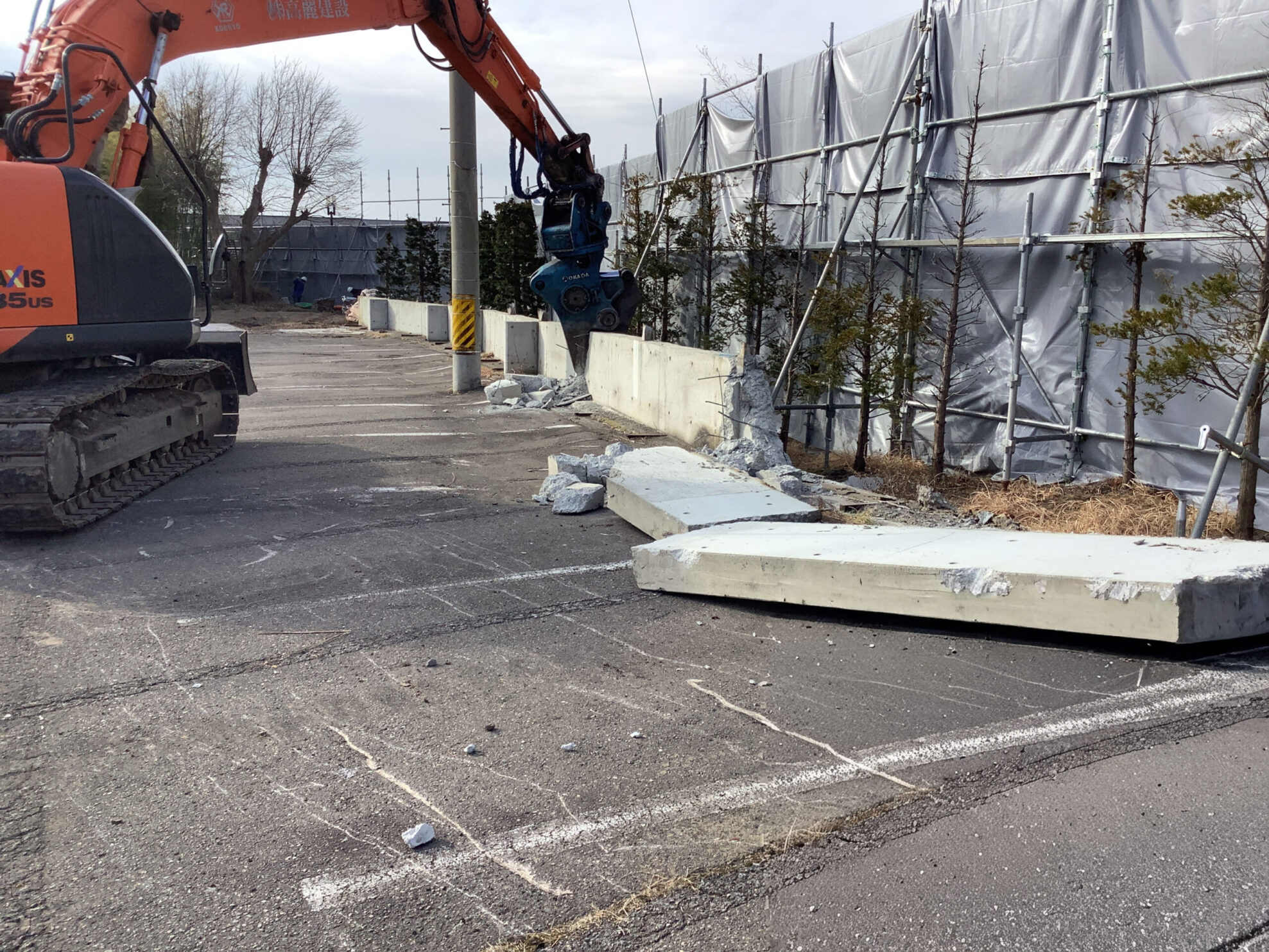 駐車場解体工事